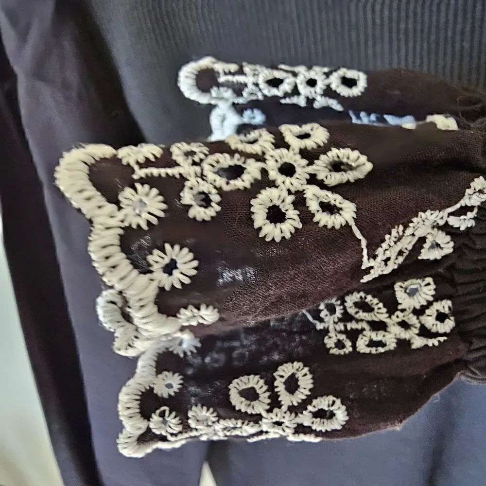 EUC ZARA BLACK PUFFED SLEEVES EMBROIDERED CUFFS LONG SLEEVES TOP SIZE L